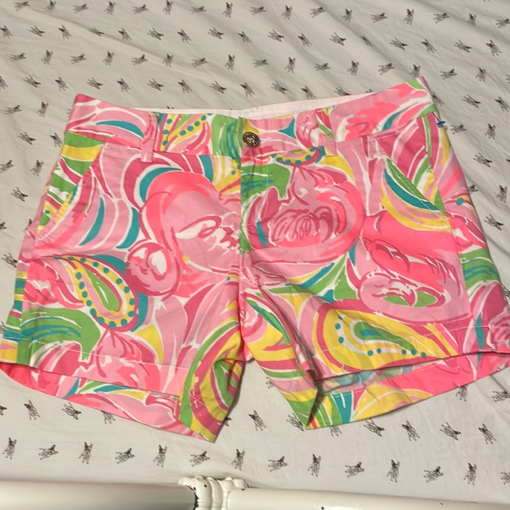 Cute bright Lily Pulitzer shorts